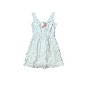 Vineyard Vines White Eyelet Dress Women's Size 2 NWT